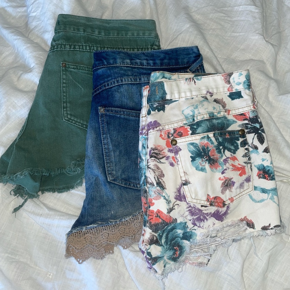 Free People Shorts Lot (3)